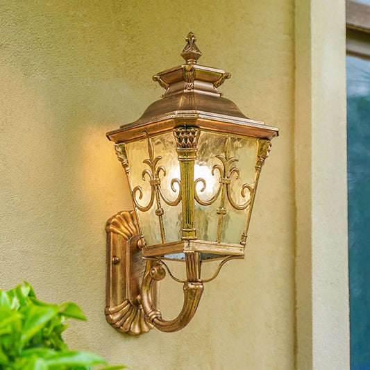 Auno Victorian Outdoor Wall Lantern Bronze | Celestre