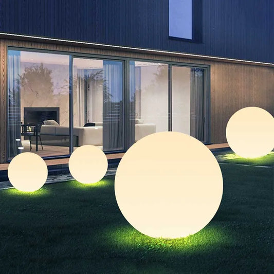 Reki Sphere Outdoor Floor Lamp | Celestre