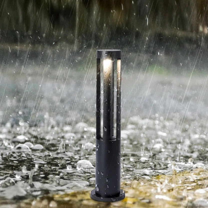 Aexe Pillar Slotted Bollard Light 60 cm | Celestre