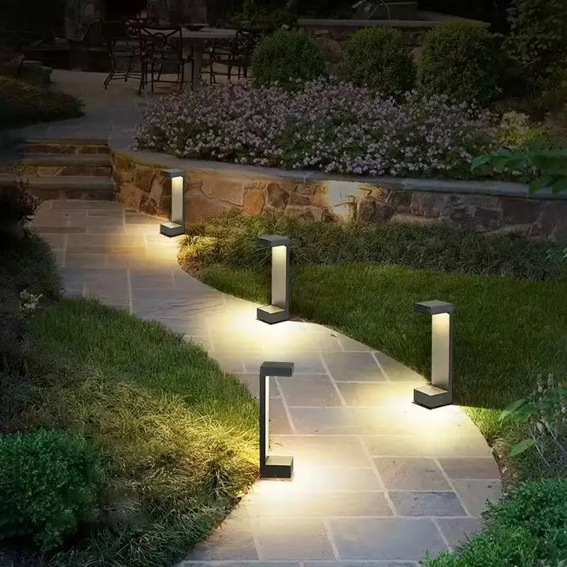 Nule Rectilinear Angular Bollard Light | Celestre