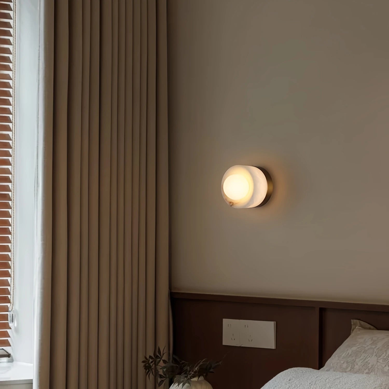 Liri Alabaster Orb Wall Light | Celestre