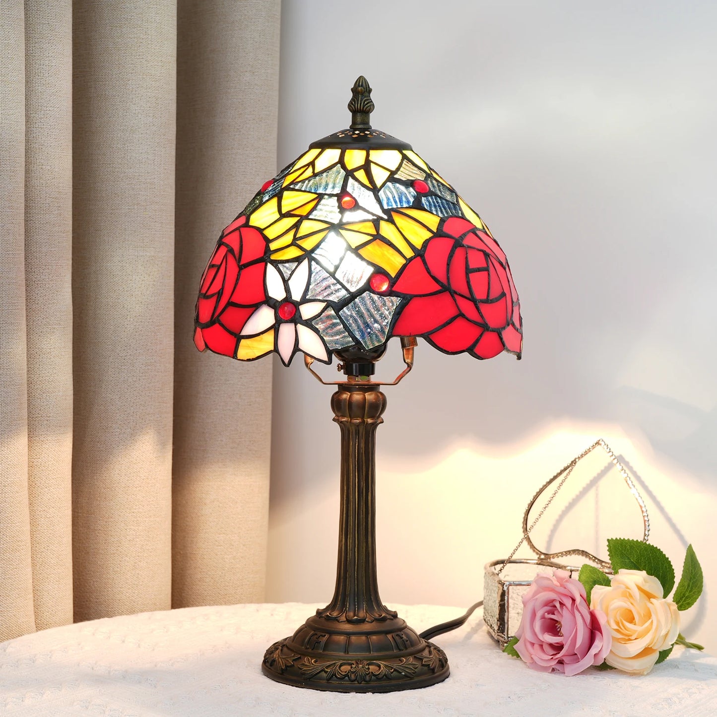 Lave Vintage Table Lamp Red rose | Celestre