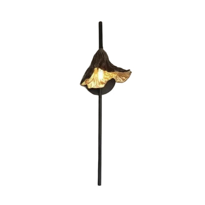 Sevi Lotus Leaf Wall Light | Celestre