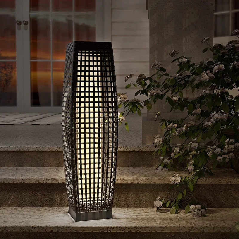 Jena Solar Cage Outdoor Floor Lamp | Celestre