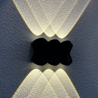 Tole Scalloped Outdoor Wall Light | Celestre