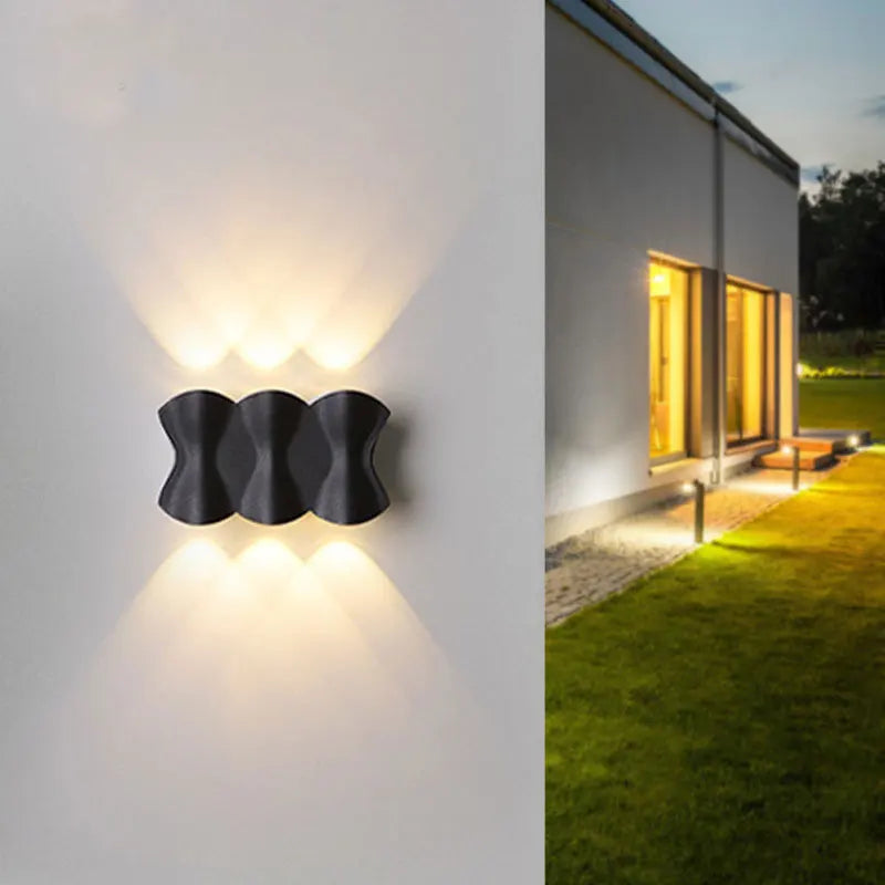 Tole Scalloped Outdoor Wall Light | Celestre
