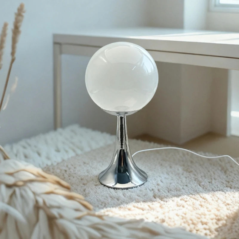 Bina Globe Trumpet Table Lamp | Celestre