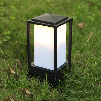 Akix Cube Pillar Light | Celestre