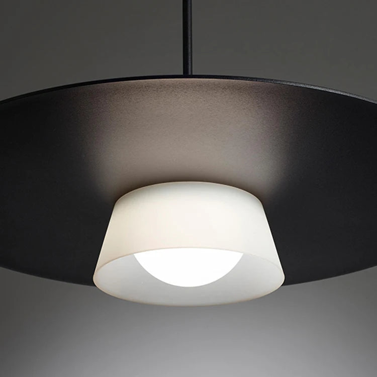 Ilex Round Saucer Pendant Light | Celestre