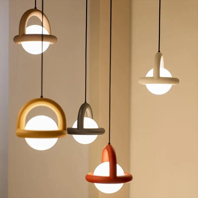 Cefe Interlocking Arch Pendant Light | Celestre