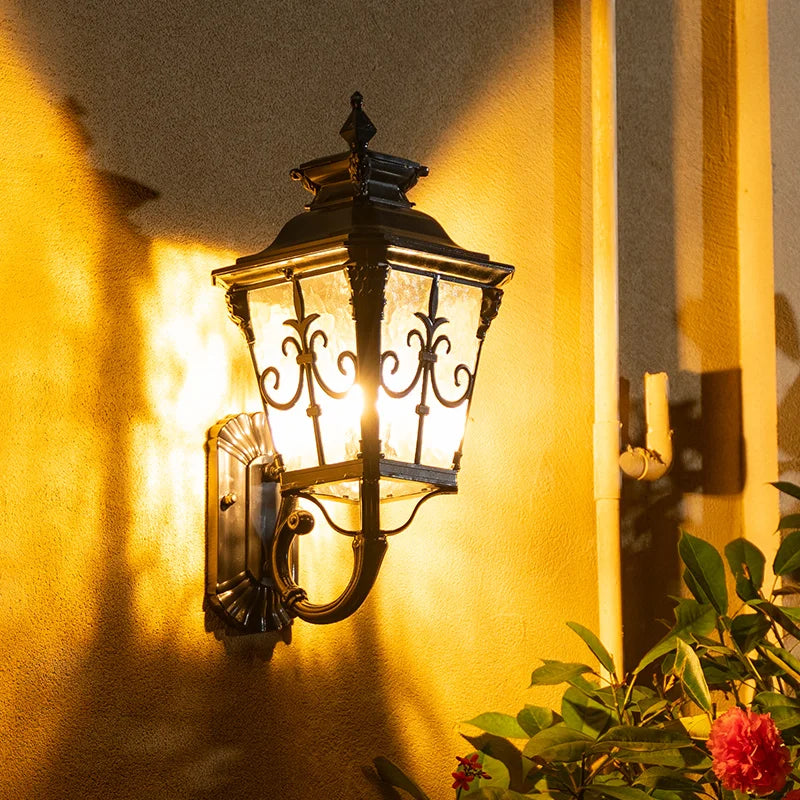 Auno Victorian Outdoor Wall Lantern | Celestre