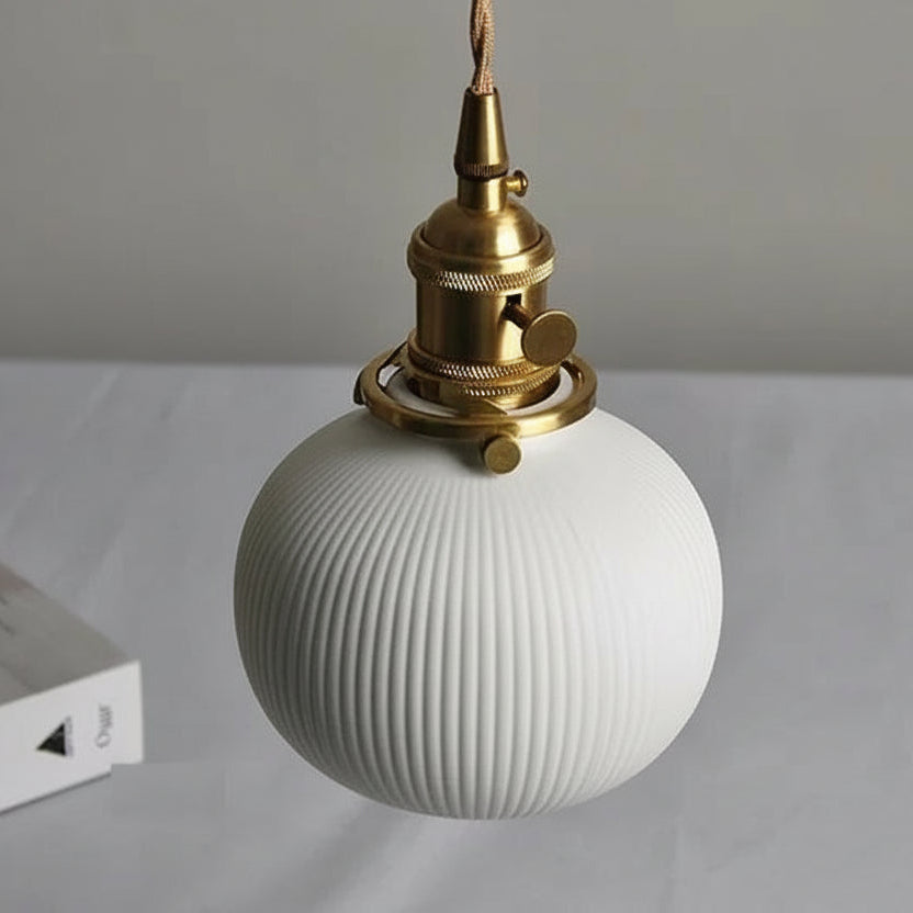 Vevi Ceramic Ribbed Globe Pendant Light | Celestre