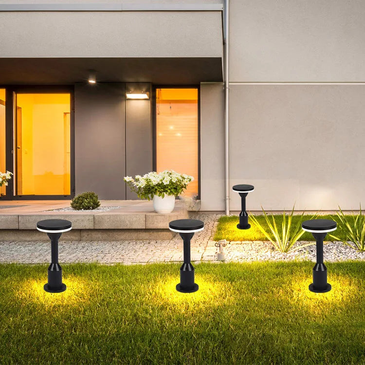 Hiwa Long Flat Top Bollard Light | Celestre