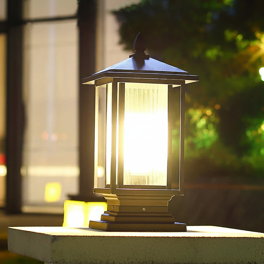Sexin Rectangular Lantern Pillar Light | Celestre