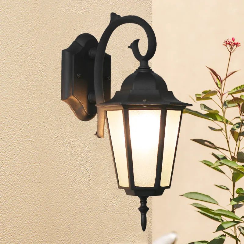 Beve Coach Lantern Outdoor Wall Light Black | Celestre