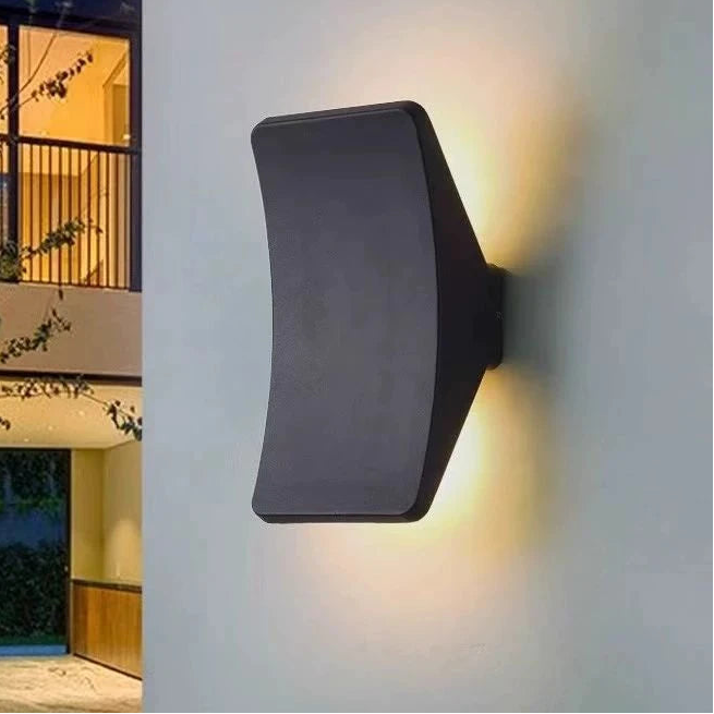 Esli Wedge Outdoor Wall Light Bi-Directional | Celestre