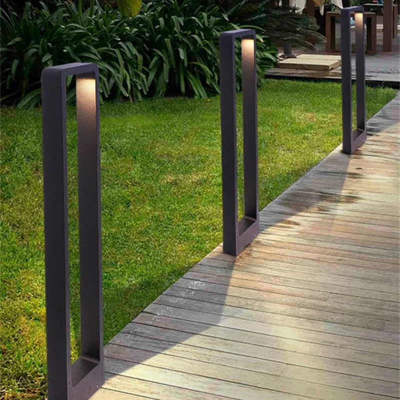 Fuxe Rectangular Hollow Bollard Light H 60 cm Without Stake | Celestre