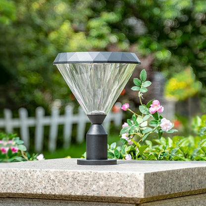 Qiro Diamond Shaped Pillar Light | Celestre