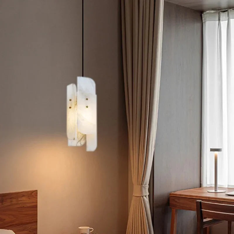 Neza Slab Alabaster Pendant Light | Celestre