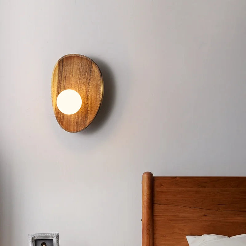 Siro Oval Backplate Wall Light | Celestre