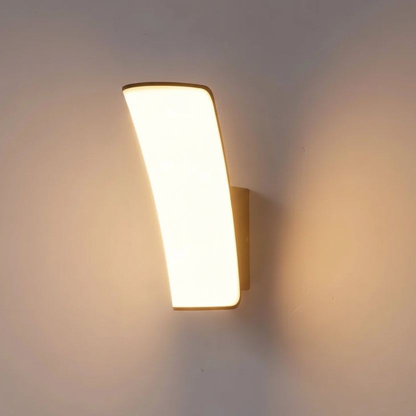 Celu Exterior Wall Light Black Base | Celestre