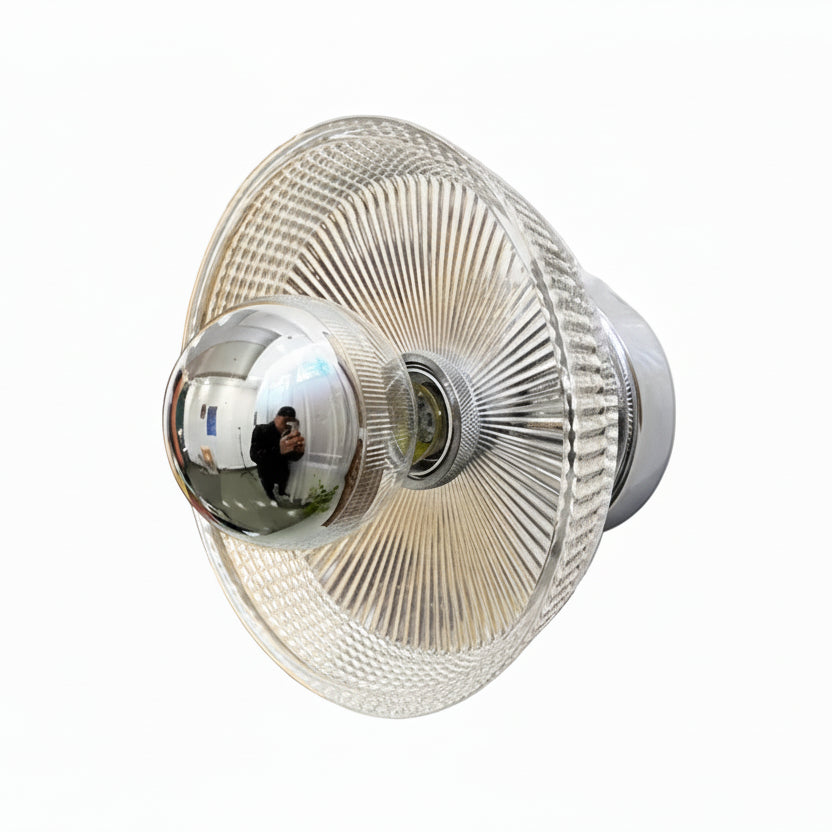 Eroa Bauhaus Round Ribbed Wall Light | Celestre