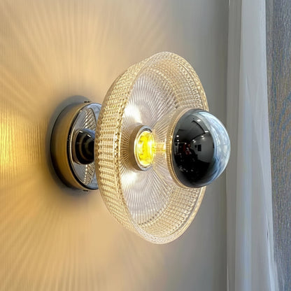 Eroa Bauhaus Round Ribbed Wall Light | Celestre