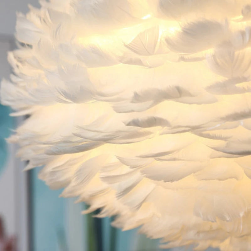 Zere Feather Round Pendant Light | Celestre