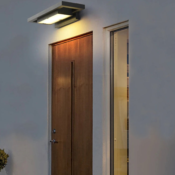 Iten Rectangular Outdoor Wall Light | Celestre