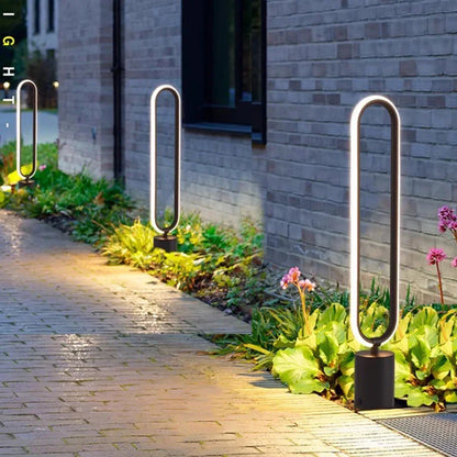 Rine Hoop Oval Bollard Light | Celestre