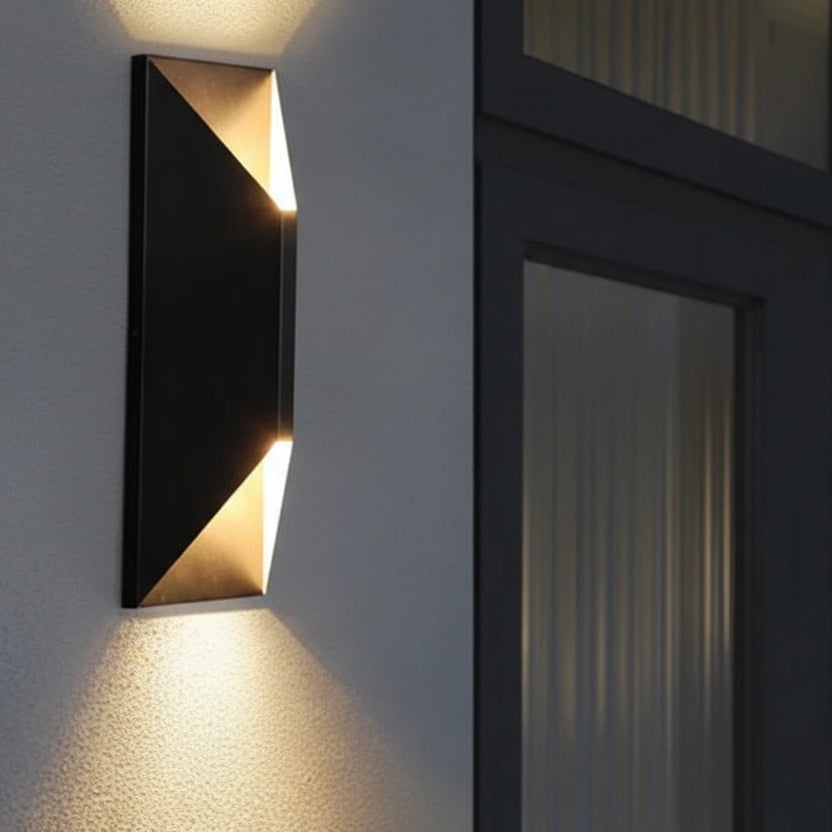 Dila Geometric Exterior Wall Light | Celestre
