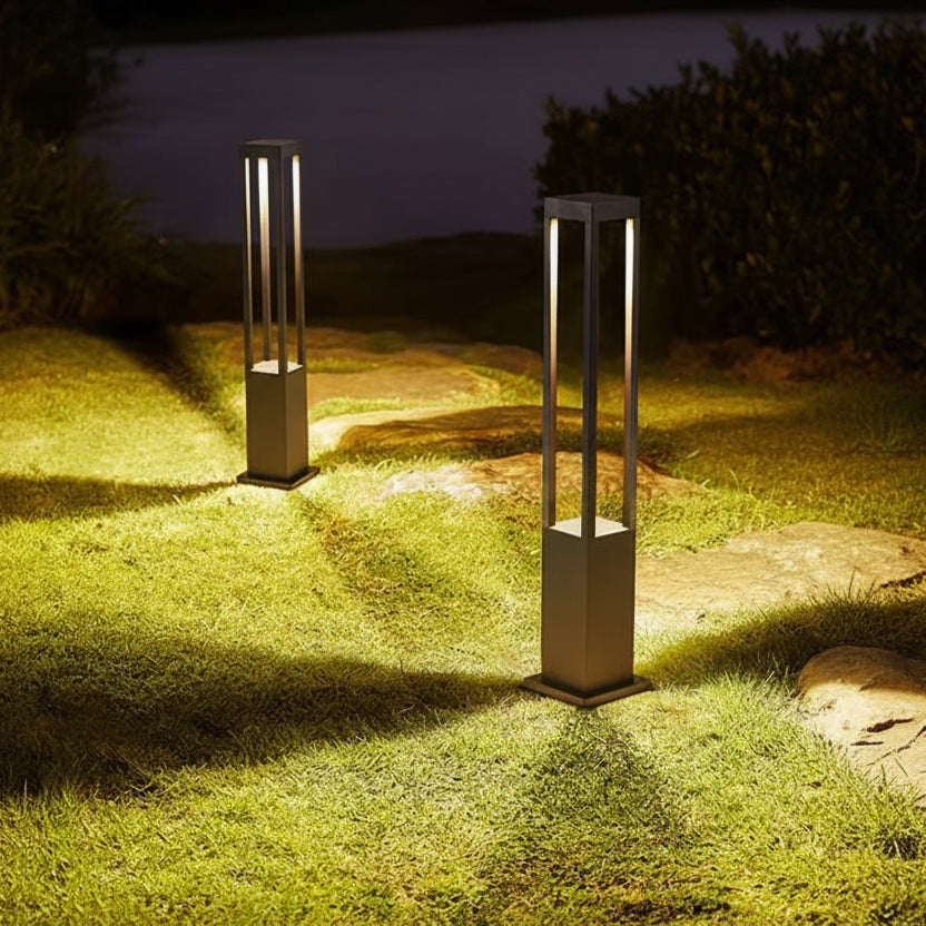 Buxe Open Frame Bollard Light | Celestre