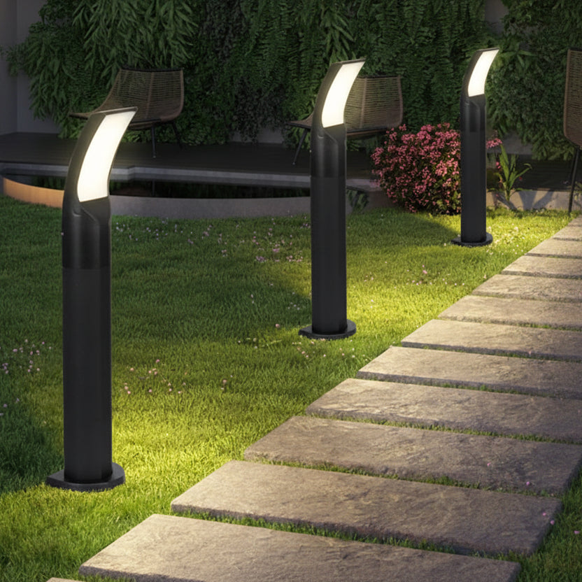 Cylo Arc Outdoor Bollard Light | Celestre