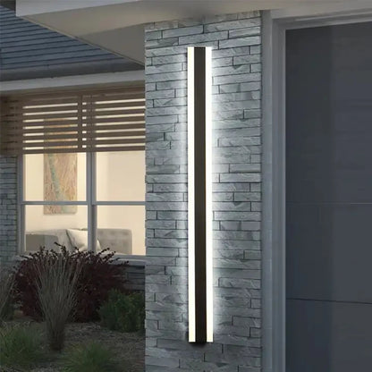 Leba Linear Bar Outdoor Wall Light H 150 cm | Celestre