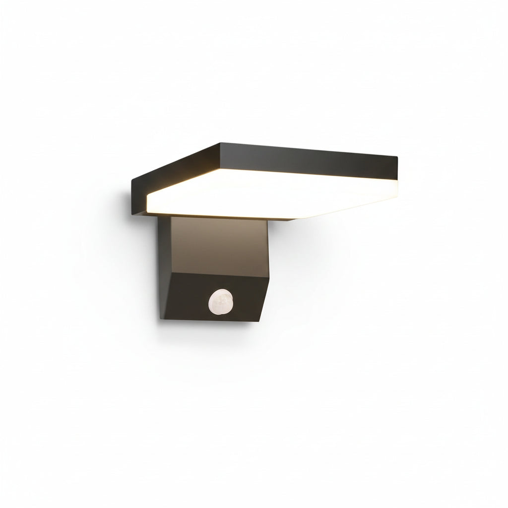Gilo Foldable Outdoor Wall Light | Celestre