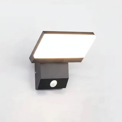 Gilo Foldable Outdoor Wall Light | Celestre