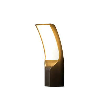 Hela Arc Outdoor Wall Light | Celestre