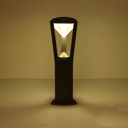 Geke V Frame Bollard Light Black | Celestre