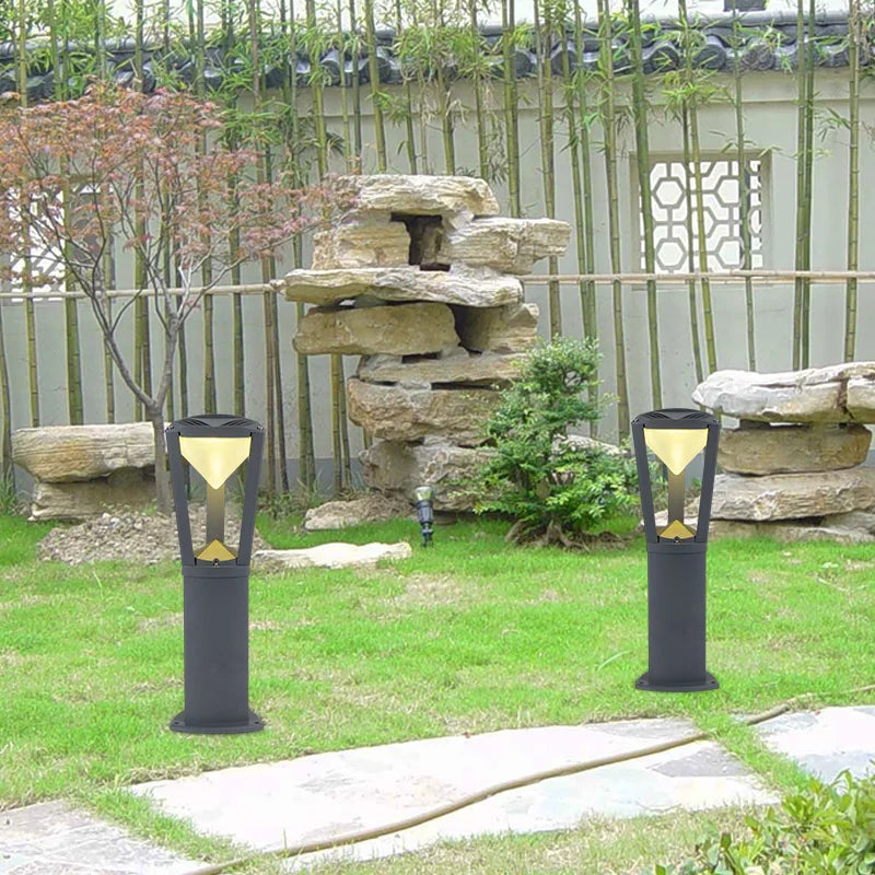 Geke V Frame Bollard Light Gray | Celestre