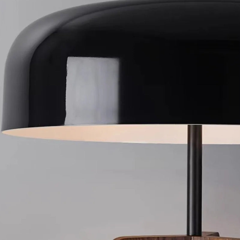 Lory Bell Tripod Table Lamp | Celestre