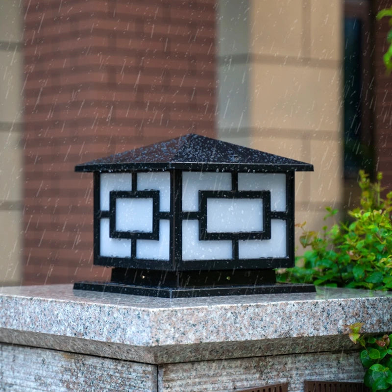 Emmi Pagoda Style Pillar Light Black | Celestre