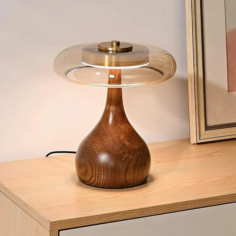 Sora Retro Wooden Table Lamp | Celestre