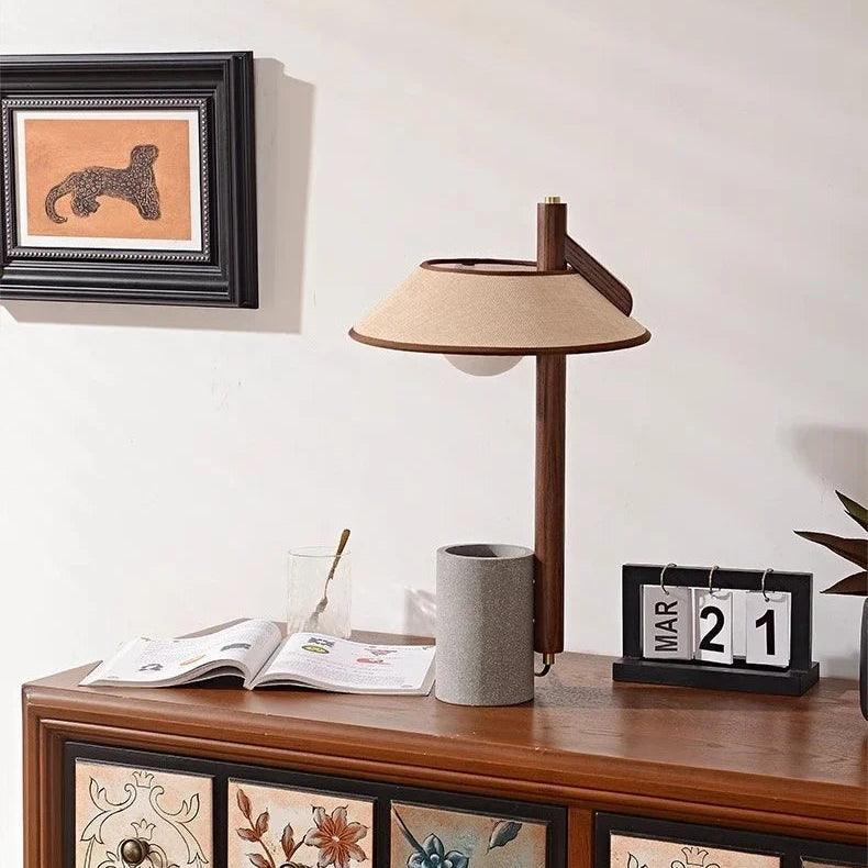 Vezo Nordic Drum Planter Table Lamp | Celestre