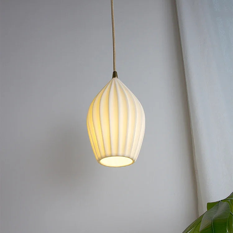 Ariv Ribbed Bell Cluster Pendant Light | Celestre