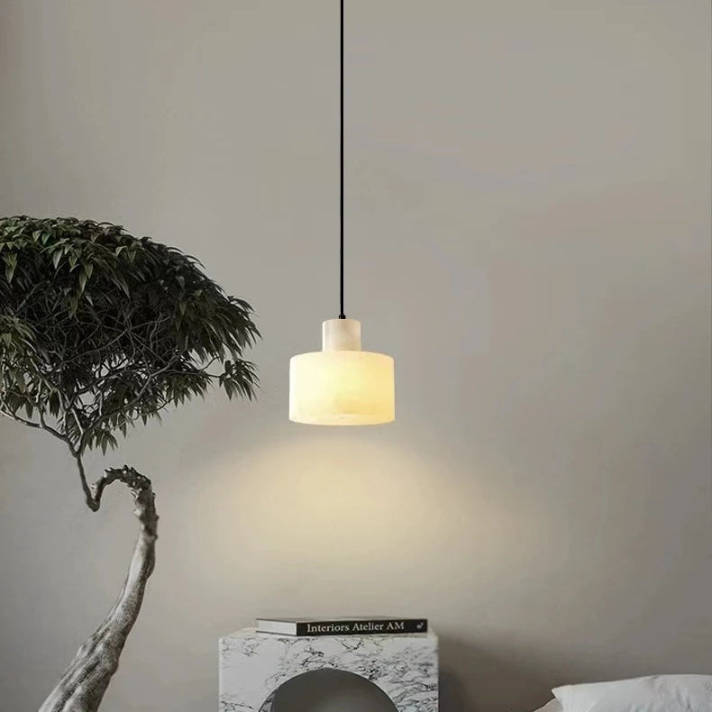 Nivra Alabaster Pendant Light | Celestre
