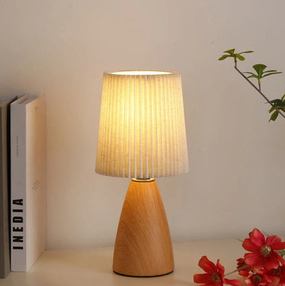 Nelo Pleated Conical Table Lamp Log-Wood | Celestre