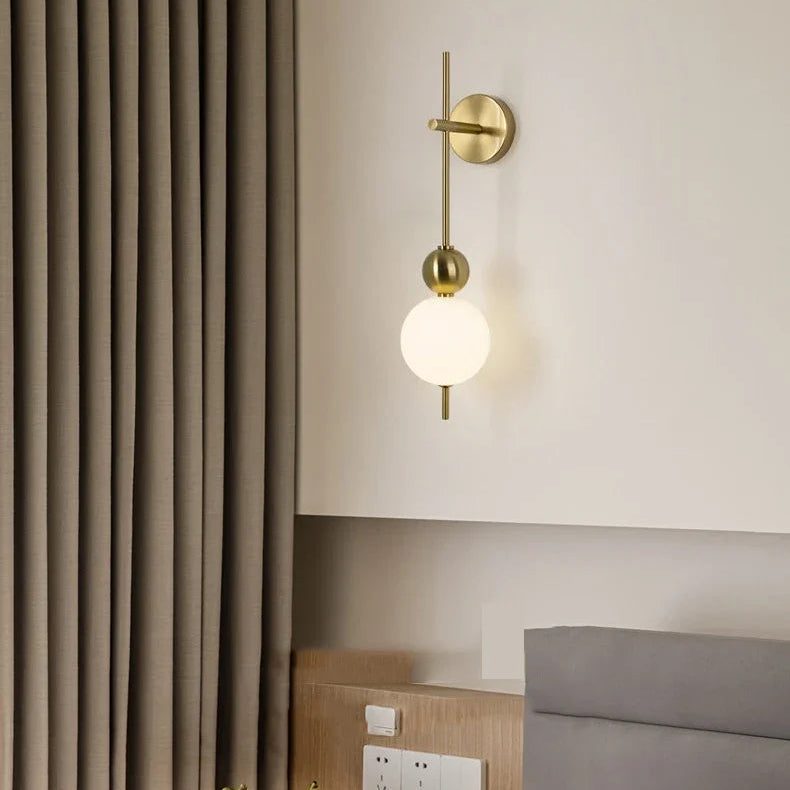 Voro Vertical Beads Wall Light Single Head | Celestre