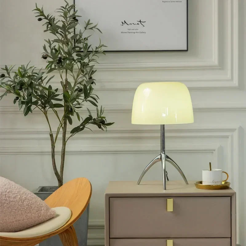 Elvo Bauhaus Glass Table Lamp | Celestre