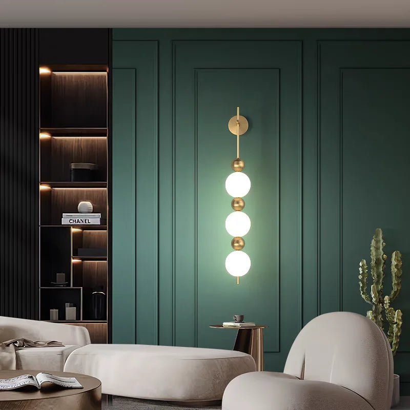 Voro Vertical Beads Wall Light | Celestre