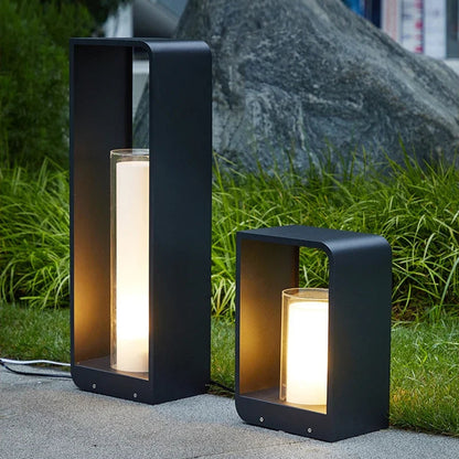 Tezri Rectangular Tube Outdoor Floor Lamp | Celestre
